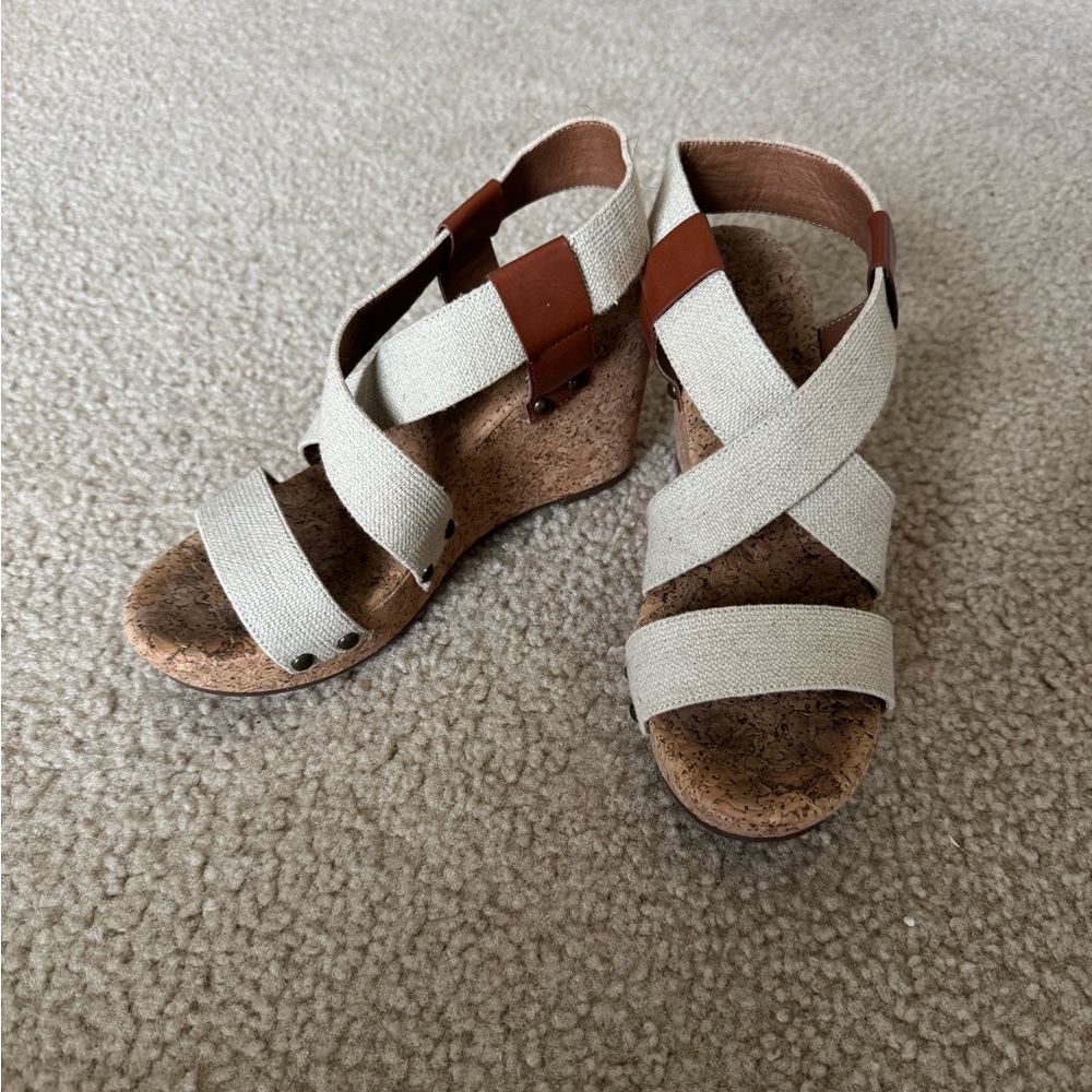 Stylish Women's Tan and Brown Wedge Sandals